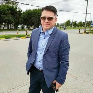 Meet your Posher, Hugo leandro